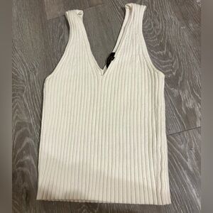 Quince tank top bundle